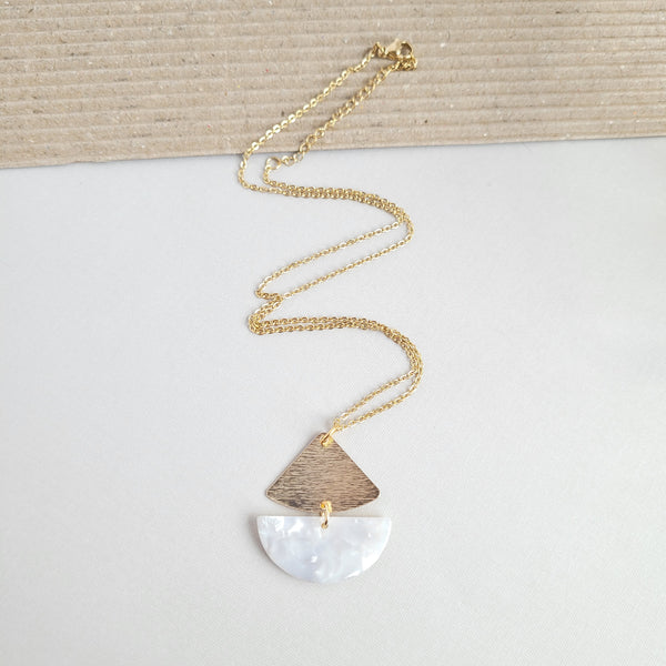 Ava Necklace - Pearl by Spiffy & Splendid