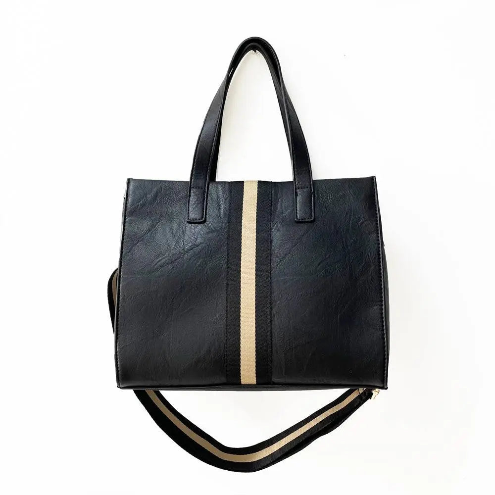 Becki Tote by Threaded Pear - The Cheeky Wink