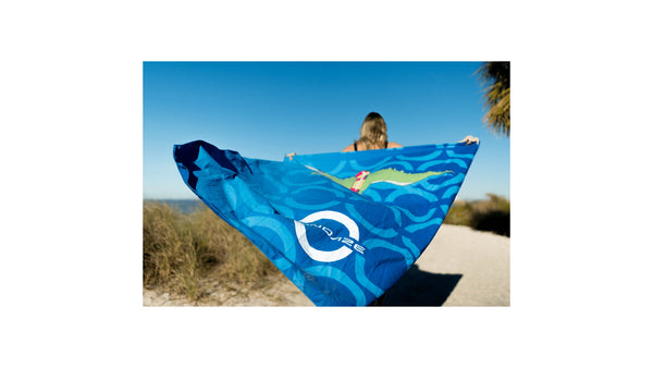 Super Size Sundaze Beach & Picnic Towel by Sundaze Rays